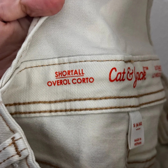 Cat & Jack Girls Beige Overall Shorts Ultimate Stretch Size S (6/6x). - Picture 10 of 10